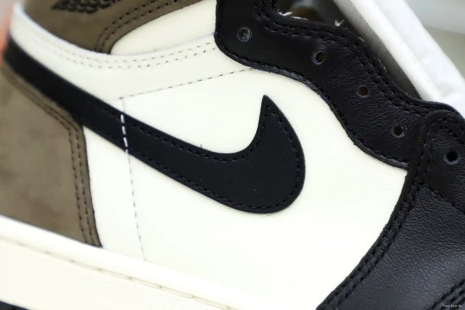 HIGH 'DARK RETRO Kimikick OG AIR JORDAN MOCHA' 1 0504